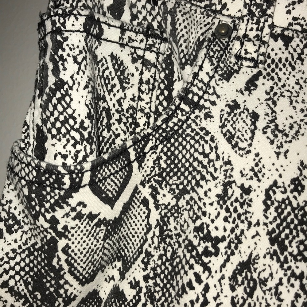 L&B Snakeskin Print Flare Jeans - Picture 2 of 8